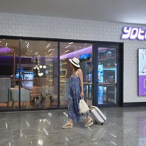 https://yotelair-istanbul-airport.istanbul-turkeyhotels.com