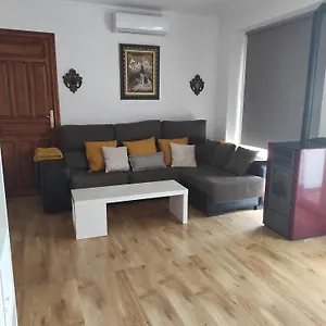 https://casa-de-las-lanzas.es-andalucia.com