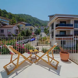 https://perle-house.aegeanhotels.net
