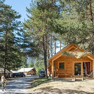 https://huttopia-la-claree.fr-provencehotel.com